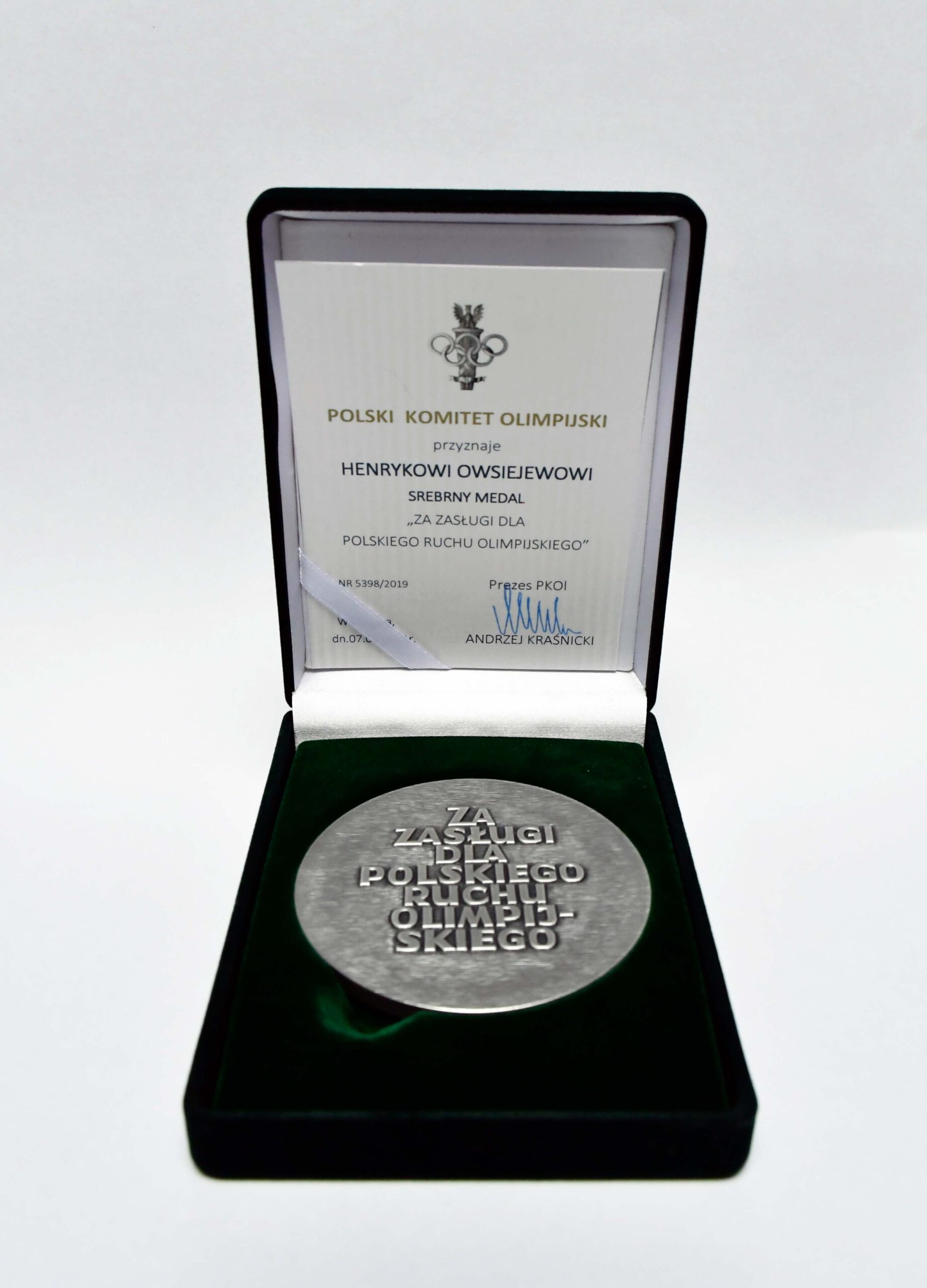 Medal za zasługi dla Polskiego Ruchu Olimpijskiego